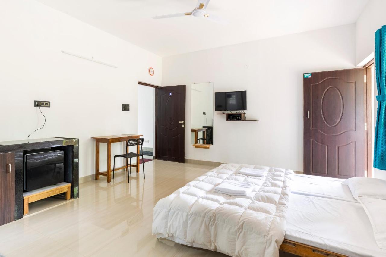 Casa De Mor Room With Pool Анжуна Екстер'єр фото
